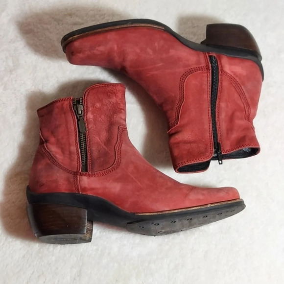 Wolky Alpine Red Distressed Leather Double Zip Square Toe Ankle Boots - Picture 11 of 14